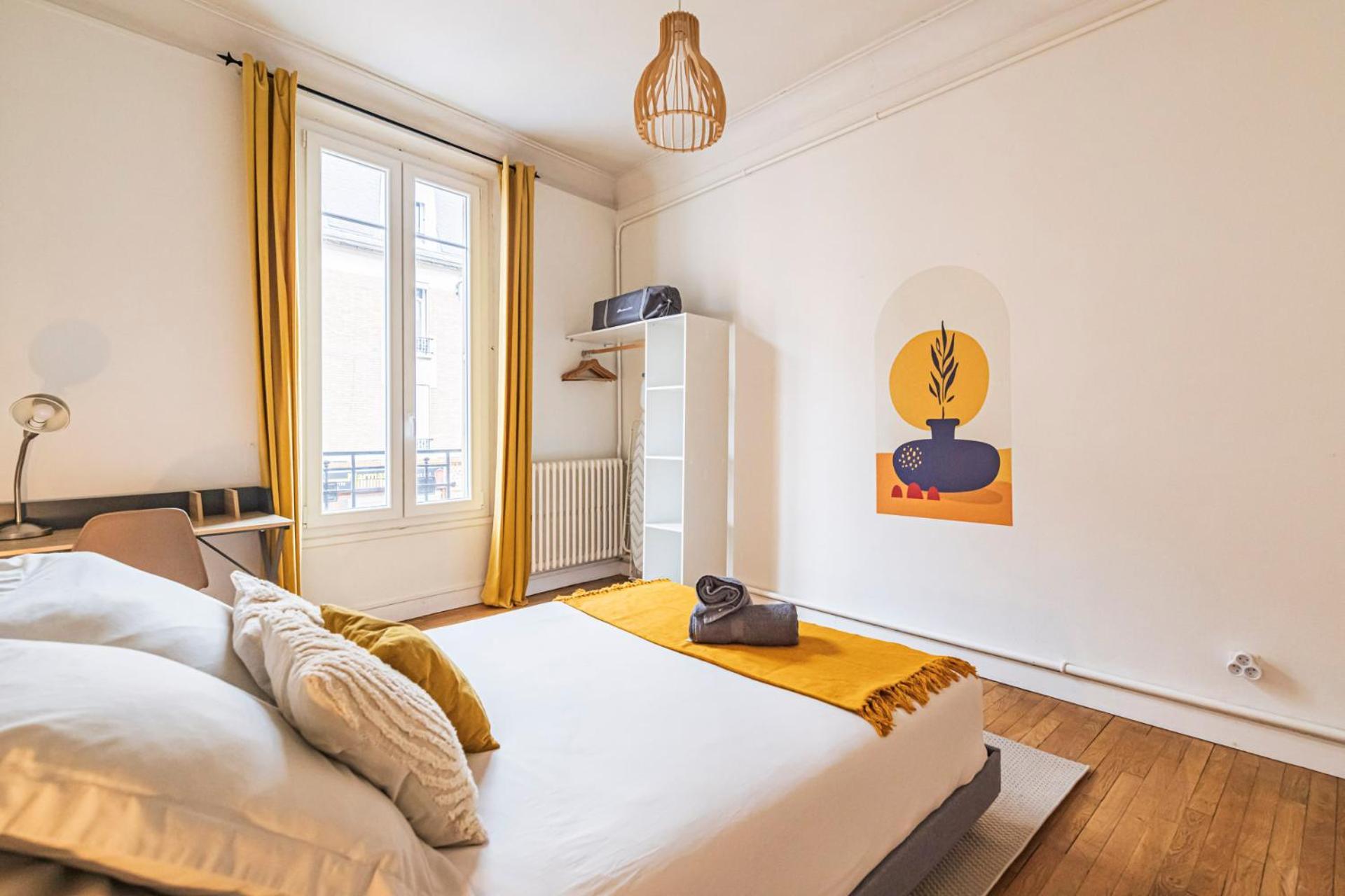 L'Haussmannien - Spacieux 4 Chambres - Centre - Gare Реймс Экстерьер фото